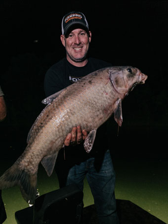 Bowfishing Image